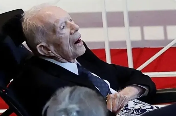 صد سالگی جیمی کارتر، رئیس‌جمهوری که نامش با انقلاب ۵۷ گره خورده